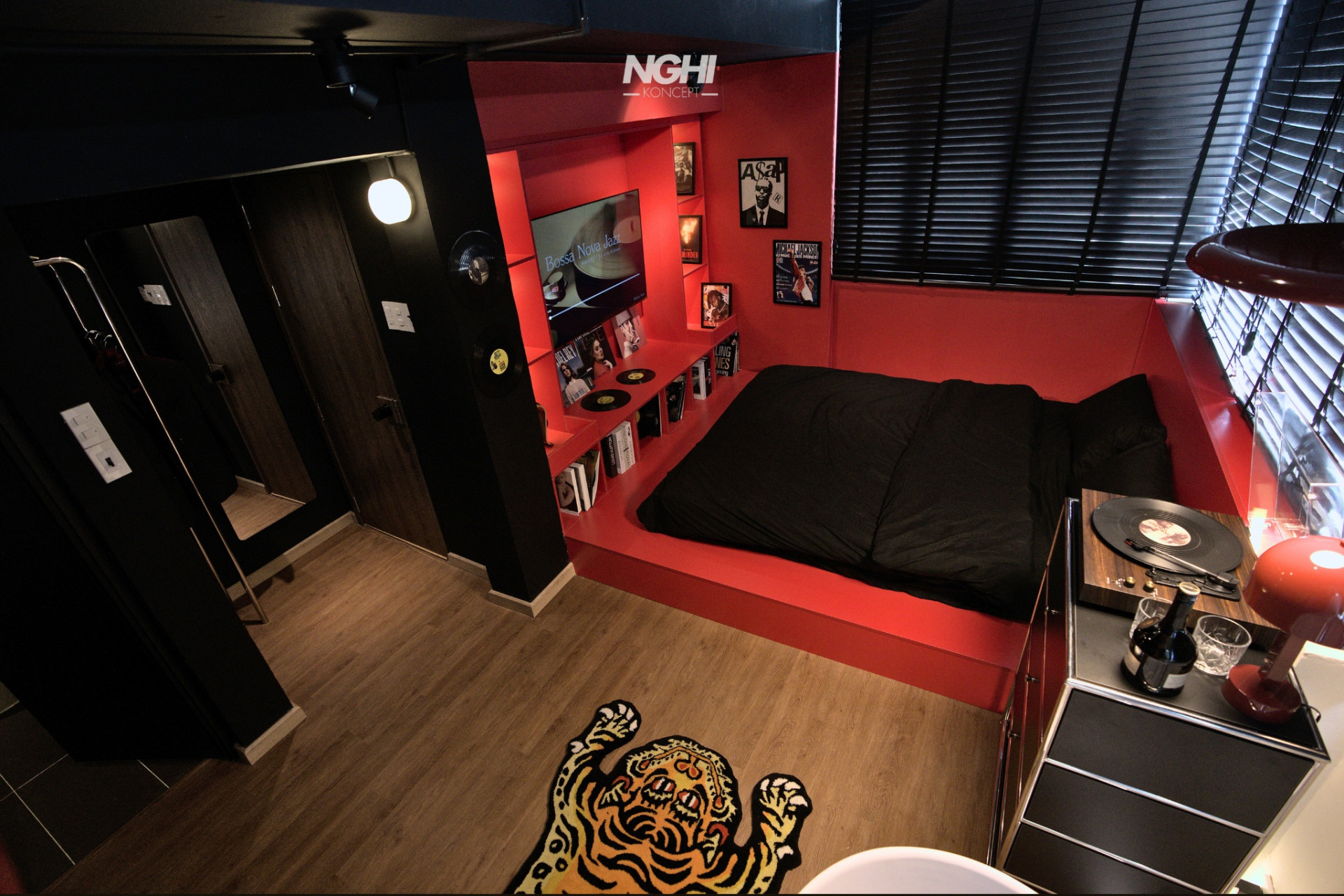 ROOM707 – STAYCATION Q.3